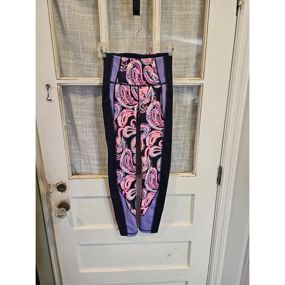Lilly Pulitzer Weekender High Rise Leggings Flock‎ to the Top Luxletic